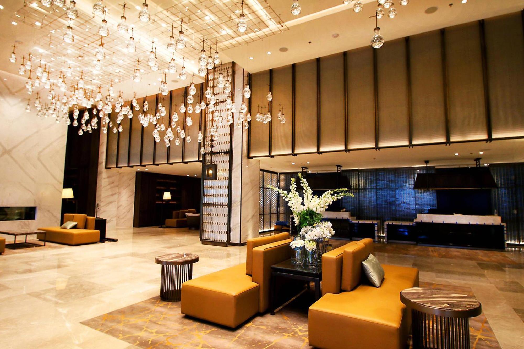 Sheraton Los Angeles San Gabriel Exterior photo